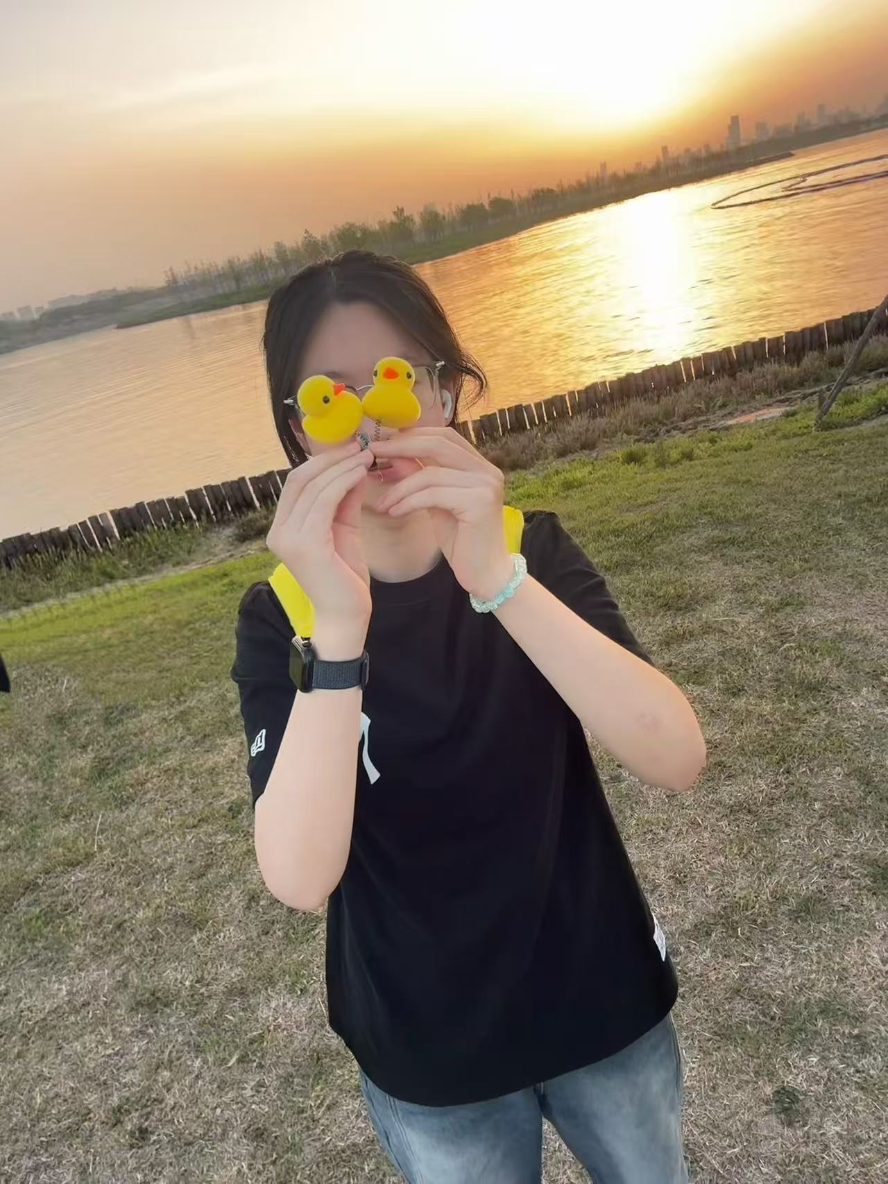24级本 赵钰冰.jpg